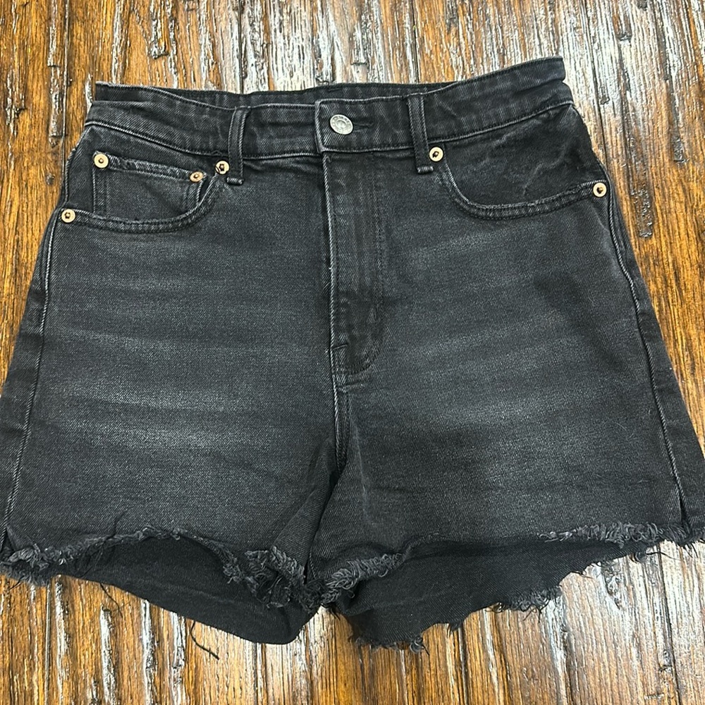 Women’s American Eagle Black Denim shorts, size 2 Excellent used condition